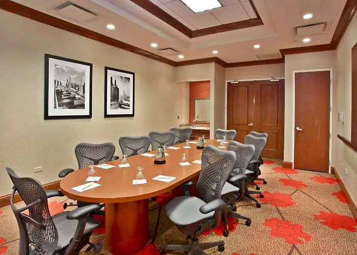 Hilton Garden Inn Chicago/Midway Airport